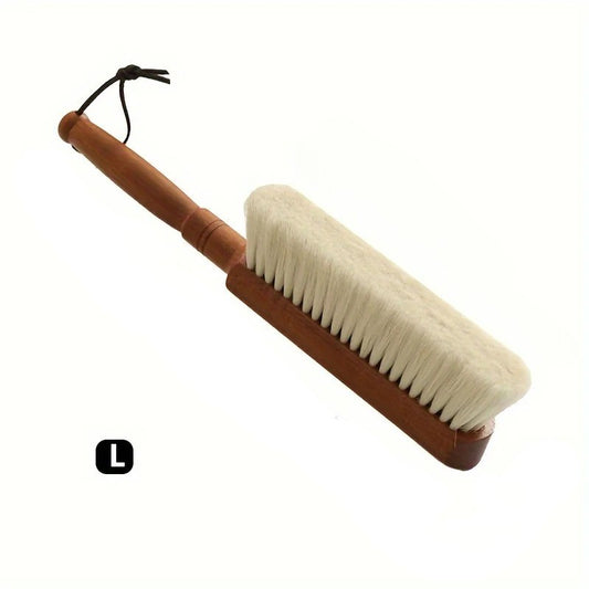 balayette nettoyage large poils blancs manche bois