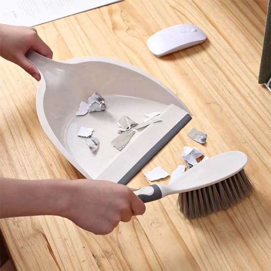 Pelle et balayette de qualité professionnelle